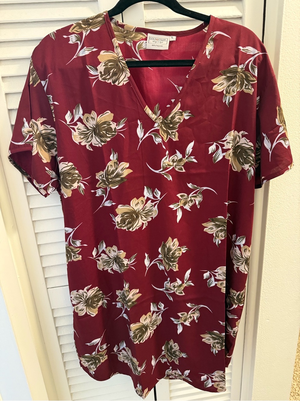 Gold Coast Always in Style Burgundy Floral V-Neck Tunic Dress